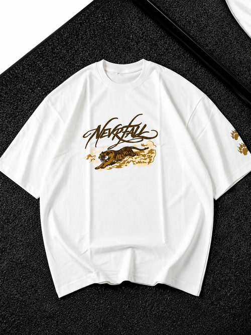 SILENT PREDATOR Oversized T-shirt