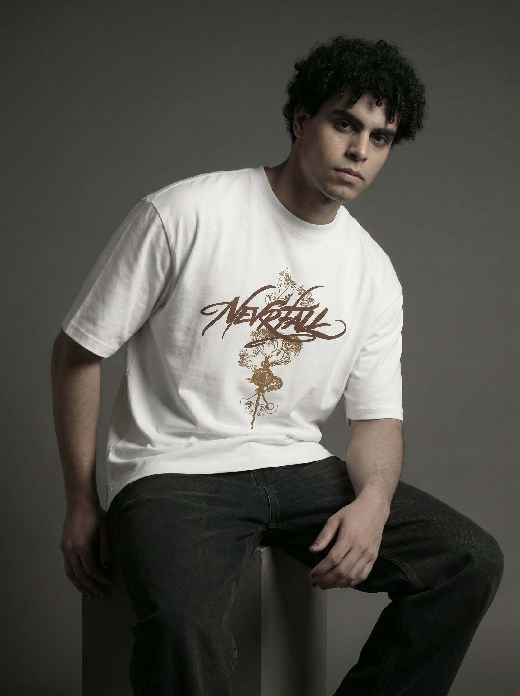 SPIRIT WALKER Oversized T-shirt